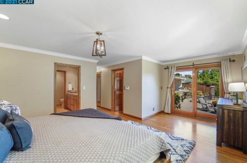 732 San Simeon Ct, Concord CA  94518-2316 exterior