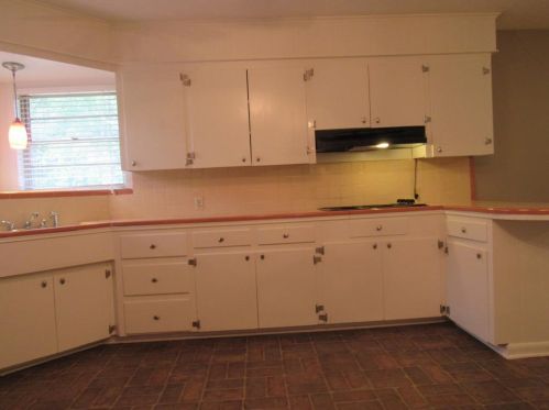 2000 Wayside Dr, Bryan TX  77802-1851 exterior