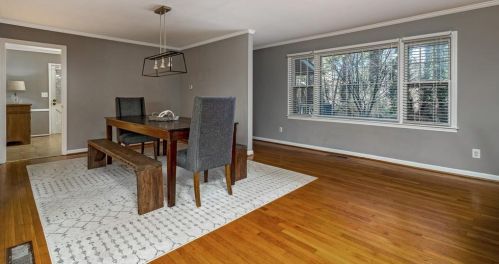 3862 Ensign Dr, Atlanta GA  30341-1836 exterior
