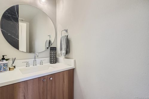 4639 Lincoln St, Englewood CO  80113-5734 exterior