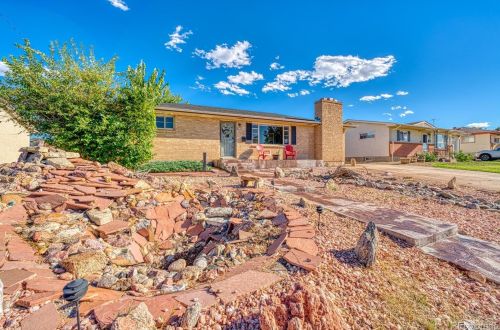 48 Duke St, Pueblo CO  81005-1604 exterior