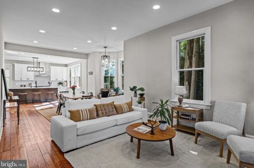 115 Washington Ave, Tavistock NJ  08033-3320 exterior