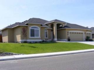 4808 Mariola Ln, Pasco, WA 99301-8374