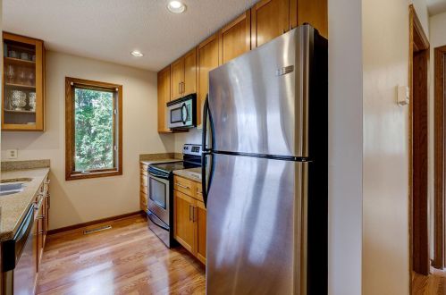 597 Holly Ave, Saint Paul MN  55102-2209 exterior