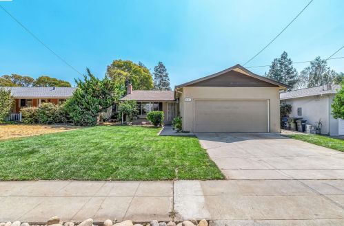 2627 Kelly St, Livermore, CA 94551-2178