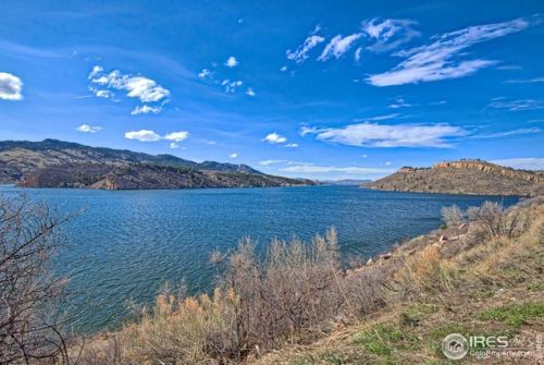 3200 Azalea Dr, Fort Collins CO  80526-5712 exterior