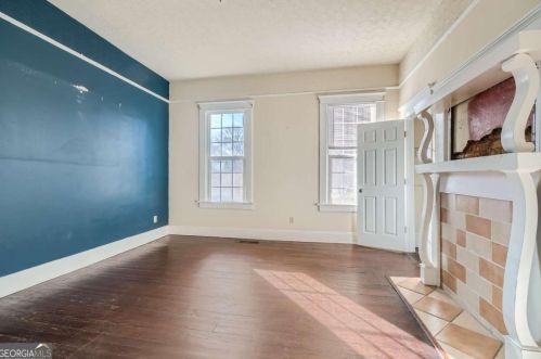 446 Holderness St, Atlanta GA  30310-1758 exterior