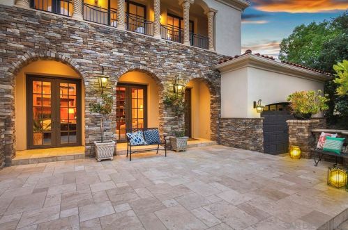 5113 Meadows Del Mar, San Diego, CA 92130-4855