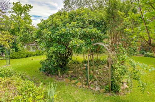 3801 Clayton Rd, Fort Worth TX  76116-9416 exterior