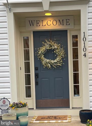 10104 Pale Rose Loop, Bristow, VA 20136-3045