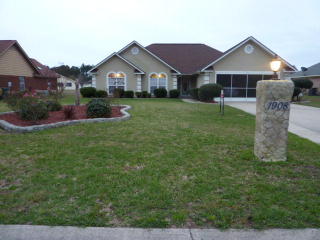 1908 Stonehenge Dr, Hinesville, GA 31313-9419
