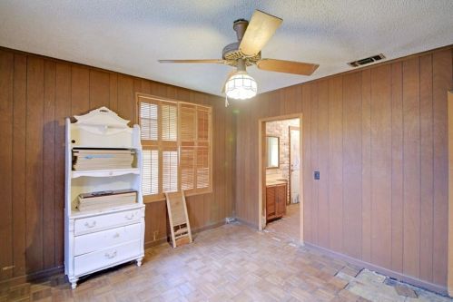 1300 August Dr, Austin TX  78753-2909 exterior