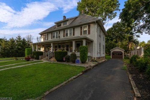 20 Maple Ave, Annandale, NJ 08801-3084