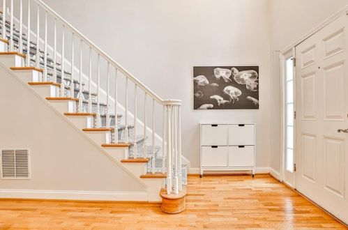 2491 Emerald Ridge Ct, Atlanta GA  30345-1600 exterior