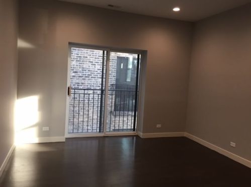 2151 Division St, Chicago IL  60622-3056 exterior