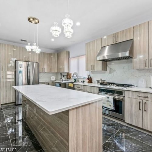 210 Reservoir Ave, Dover NJ  07869-1047 exterior