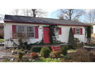 110 Rosewood Cir, Elizabethton, TN 37643-6625