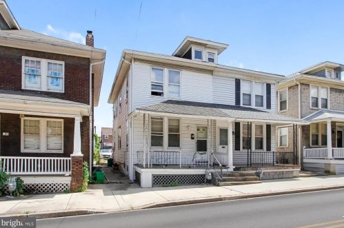 334 College Ave, York, PA 17401-3882