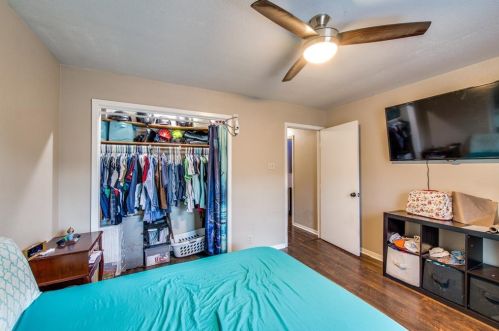 420 Farrer St, Angleton TX 77515-5027 exterior