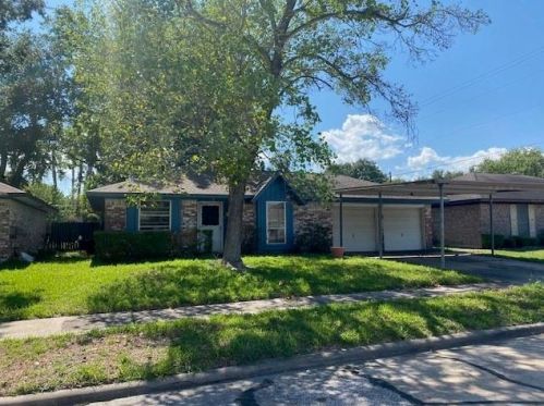 1109 Columbia Ln, Deer Park, TX 77536-6513
