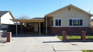 288 Pine St, Soledad, CA 93960-2940