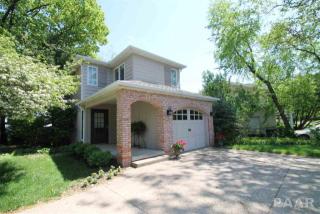 364 High Point Rd, Peoria, IL 61614-3039