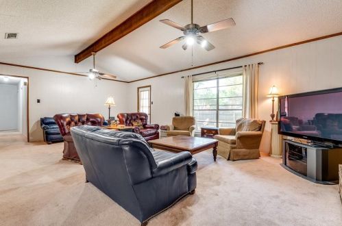 8604 Brook Ridge Dr, Fort Worth TX  76182 exterior