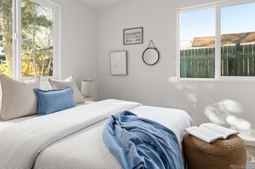 4555 Lincoln St, Englewood CO  80113-5732 exterior