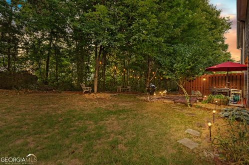 33 Tahoe Dr, Newnan, GA 30263-8703