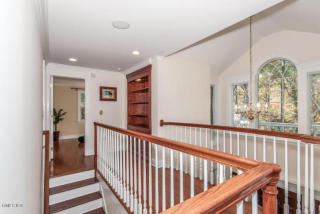 58 Thunder Mountain Rd, Greenwich CT  06831-3233 exterior