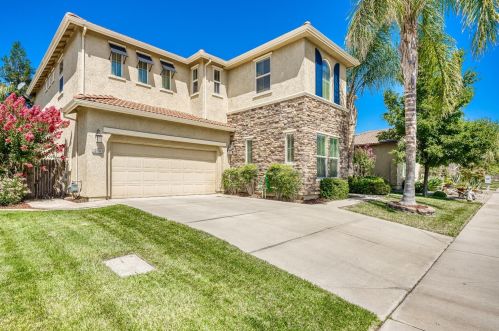 10136 Passaro Way, Elk Grove, CA 95757-3421