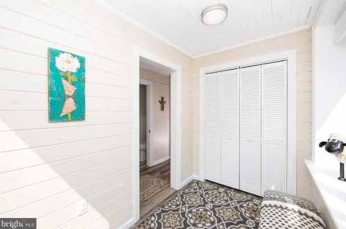 124 Fowler Ave, Haddonfield NJ  08033-1337 exterior