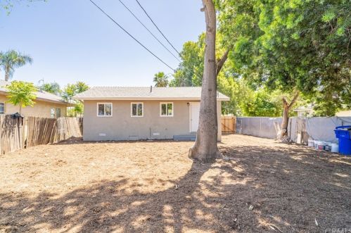 4065 Wallace St, Riverside CA  92509-6841 exterior