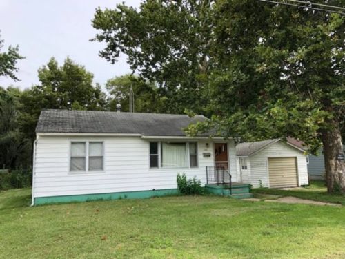 703 High St, Havana, IL 62644-1019