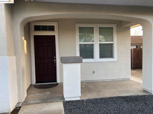 8456 Terracotta Ct, Elk Grove, CA 95624-1292
