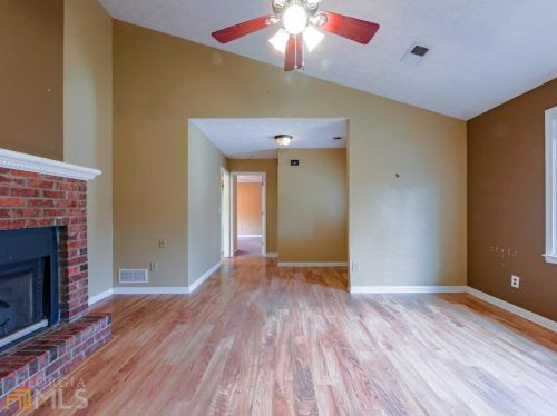 206 Bridgewood Dr, Conyers GA  30094-4206 exterior