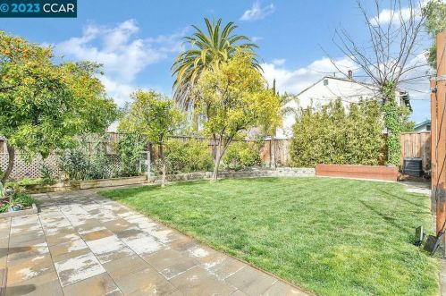 2735 Sinclair Ave, Concord CA  94519-2619 exterior