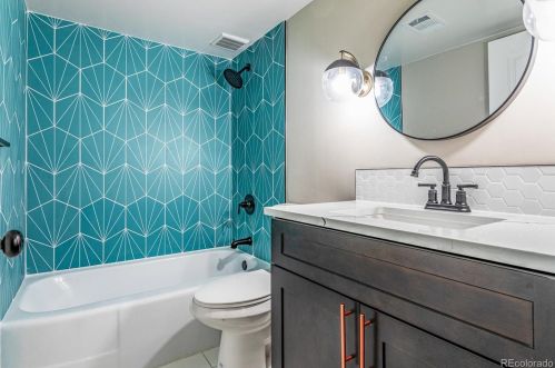 4290 Grant St, Englewood CO  80113-4710 exterior