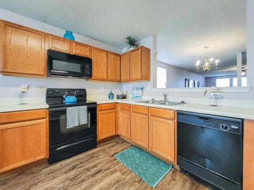 709 Granite Ridge Dr, Fort Worth TX  76179-7333 exterior