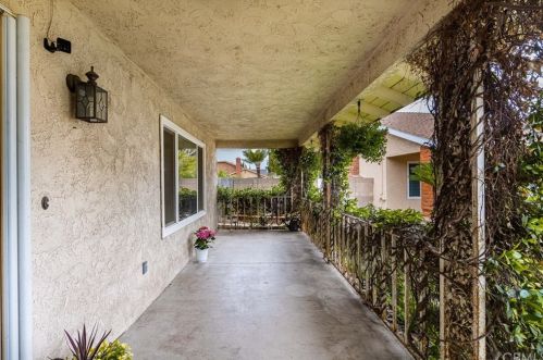 121 Barbara St, Anaheim CA  92806-3825 exterior