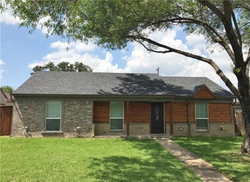 10031 Boston Pl, Dallas, TX 75217-7761