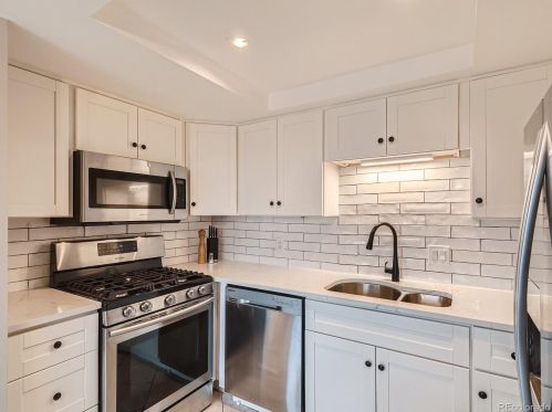 12187 Chenango Dr, Morrison CO  80465-2012 exterior