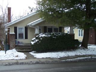 216 Hillside Dr, Blmgtn IN  47401-6504 exterior