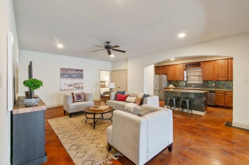 3136 Rogers Ave, Fort Worth TX  76109-2220 exterior