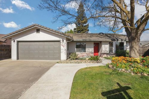 446 Madrone Ct, Lodi, CA 95242-4622
