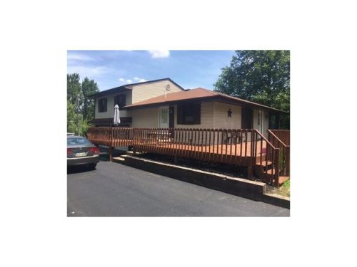 3078 Uplands Dr, Springfield, OH 45506-4041