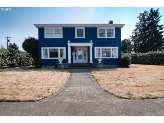 375 Dartmouth St, Gladstone, OR