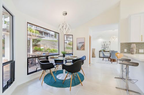 650 Kaulana Pl, Honolulu HI  96821-2533 exterior