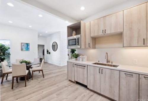 4042 Germainder Way, Irvine CA  92612-2106 exterior