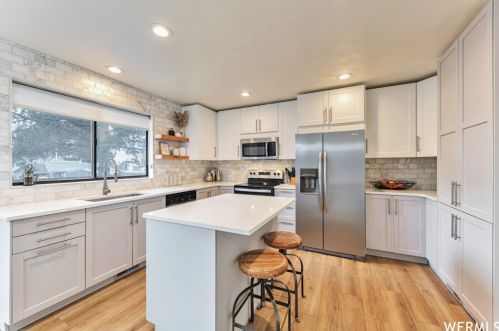 10726 865, Sandy, UT 84094-4908